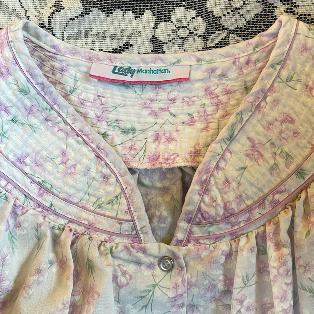 Vtg Lady Manhattan Nightgown Purple White Floral Snap Front Pocket - Picture 6 of 14